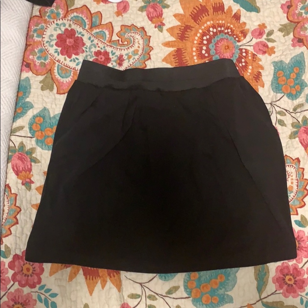 Black cinch waist mini skirt medium